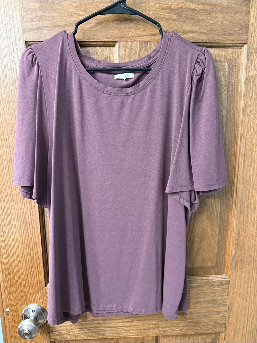 Maurices Short Sleeve Crewneck Top in Dusty Mauve